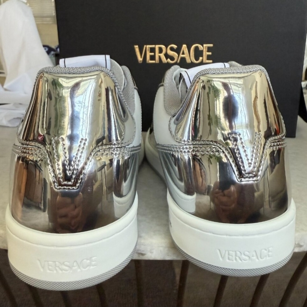 Versace Medusa Mens Leather White/Silver Sneakers Mens Size 10 US - Picture 10 of 15